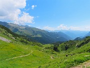 49 Dal Rif.Lago Branchino vista sull'Alpe Corte in Val Serian